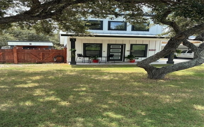 1617 W Terrace Boulevard, Rockport, TX 78382, ,Residential,En Venta,1617 W Terrace Boulevard,0,21048520