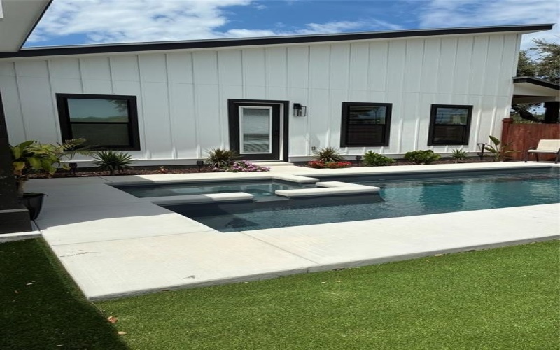 1617 W Terrace Boulevard, Rockport, TX 78382, ,Residential,En Venta,1617 W Terrace Boulevard,0,21048520