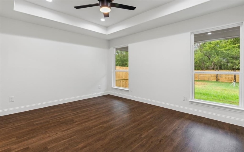 2208 Mill Street, Greenville, TX 75401, 3 Bedrooms Bedrooms, ,2 BathroomsBathrooms,Residential,For Sale,2208 Mill Street,0,21048641