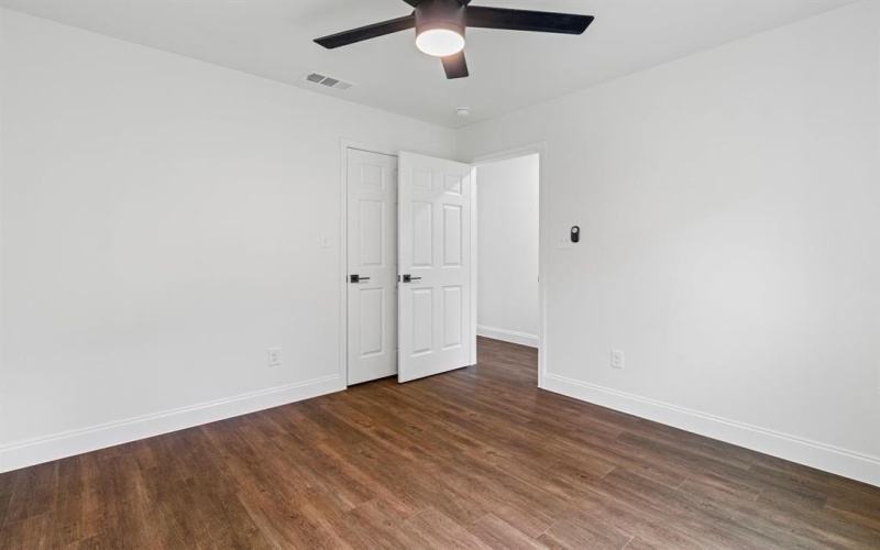 2208 Mill Street, Greenville, TX 75401, 3 Bedrooms Bedrooms, ,2 BathroomsBathrooms,Residential,For Sale,2208 Mill Street,0,21048641