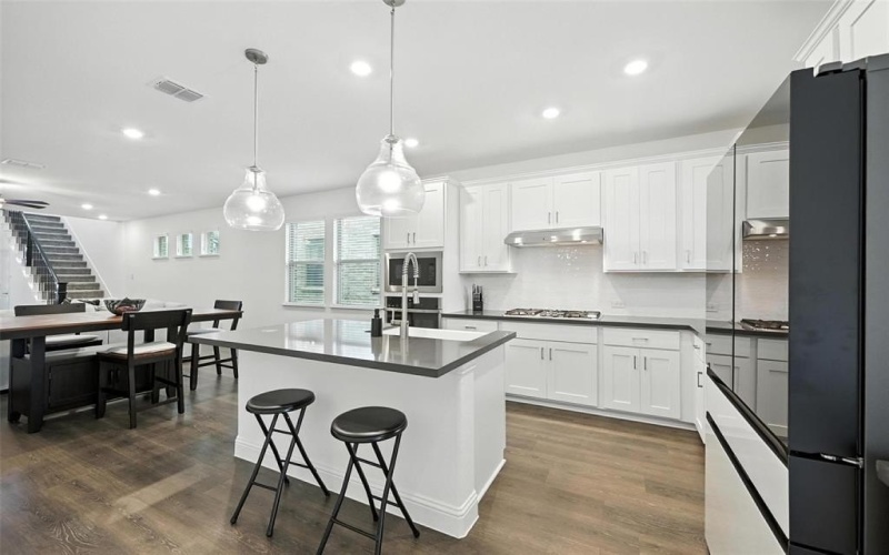 447 Holly Road, Lakewood Village, TX 75068, 4 Habitaciones Habitaciones , ,2 BañosBaños,Residential,En Venta,447 Holly Road,0,21049028