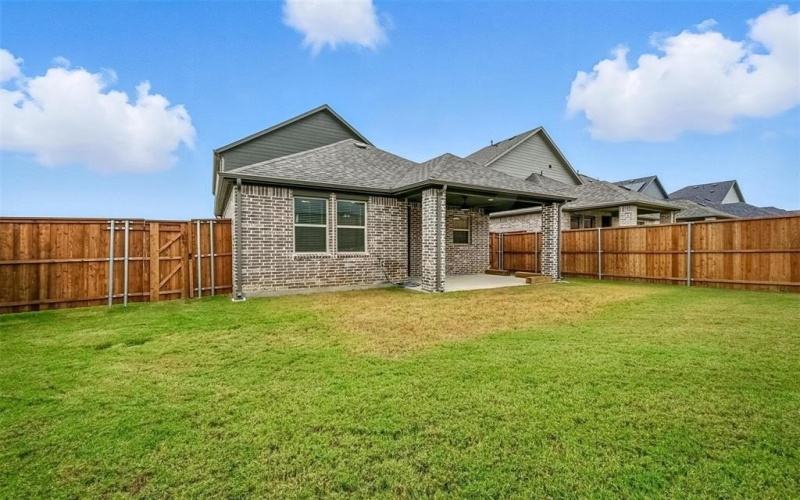 447 Holly Road, Lakewood Village, TX 75068, 4 Habitaciones Habitaciones , ,2 BañosBaños,Residential,En Venta,447 Holly Road,0,21049028