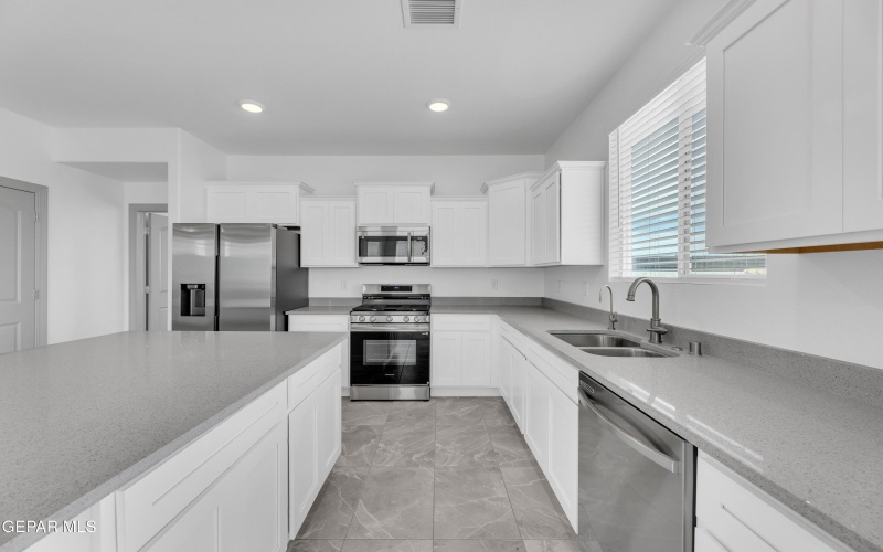 14916 Concept Court, El Paso, TX 79938, 3 Bedrooms Bedrooms, ,1 BathroomBathrooms,Residential,For Sale,14916 Concept Court,917350