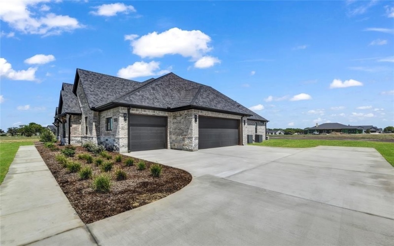 3013 Summit Drive, Aledo, TX 76008, 4 Bedrooms Bedrooms, ,3 BathroomsBathrooms,Residential,For Sale,3013 Summit Drive,0,21049386