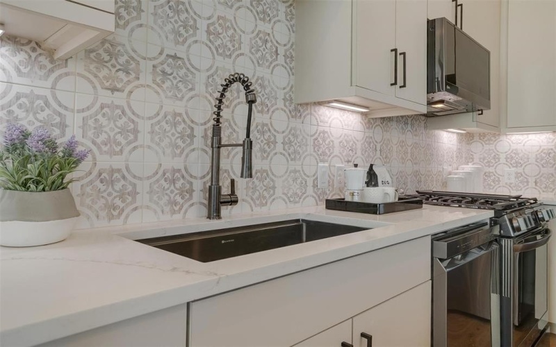 445 W Morphy Street, Fort Worth, TX 76104, 3 Habitaciones Habitaciones , ,3 BañosBaños,Residential,En Venta,445 W Morphy Street,0,21049455