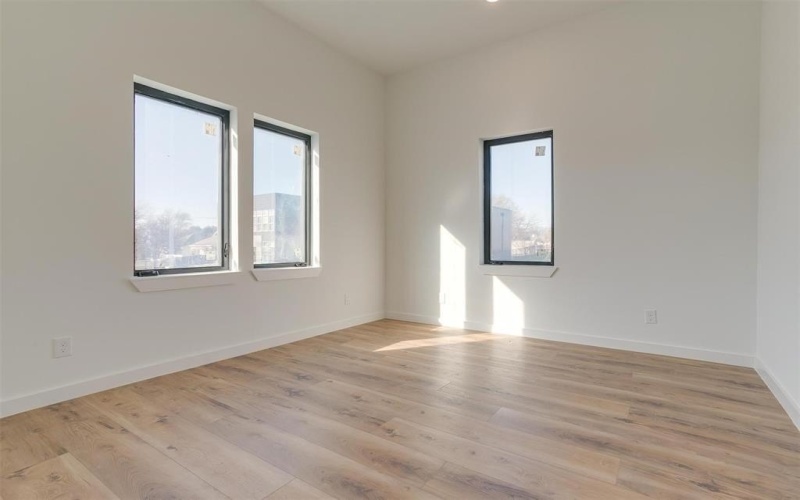 445 W Morphy Street, Fort Worth, TX 76104, 3 Habitaciones Habitaciones , ,3 BañosBaños,Residential,En Venta,445 W Morphy Street,0,21049455