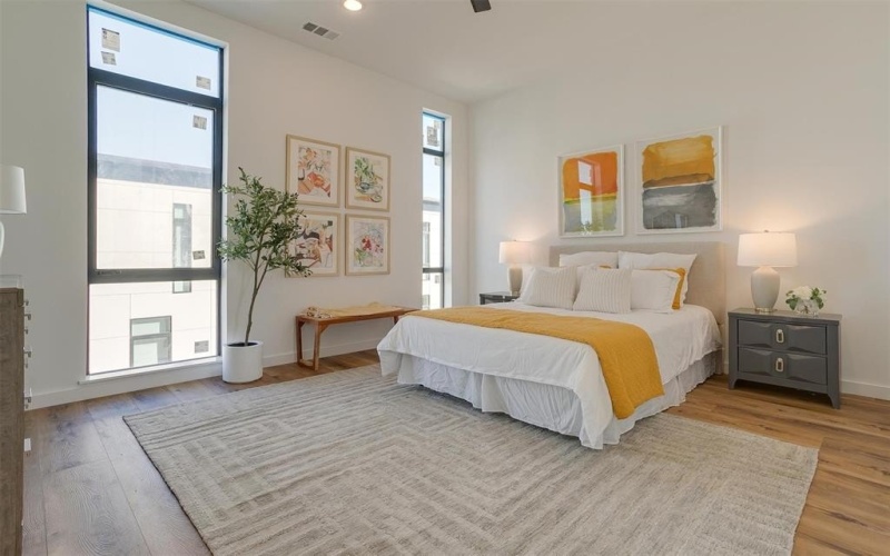 445 W Morphy Street, Fort Worth, TX 76104, 3 Habitaciones Habitaciones , ,3 BañosBaños,Residential,En Venta,445 W Morphy Street,0,21049455