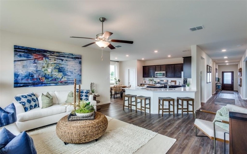 204 Pine Street, Azle, TX 75114, 4 Habitaciones Habitaciones , ,2 BañosBaños,Residential,En Venta,204 Pine Street,0,21049634