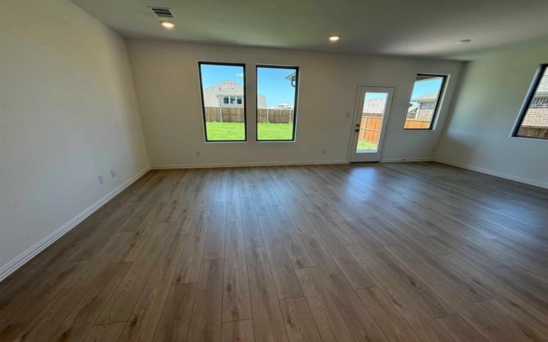 1606 Browder, Forney, TX 75126, 3 Habitaciones Habitaciones , ,2 BañosBaños,Residential,En Venta,1606 Browder,0,21049662