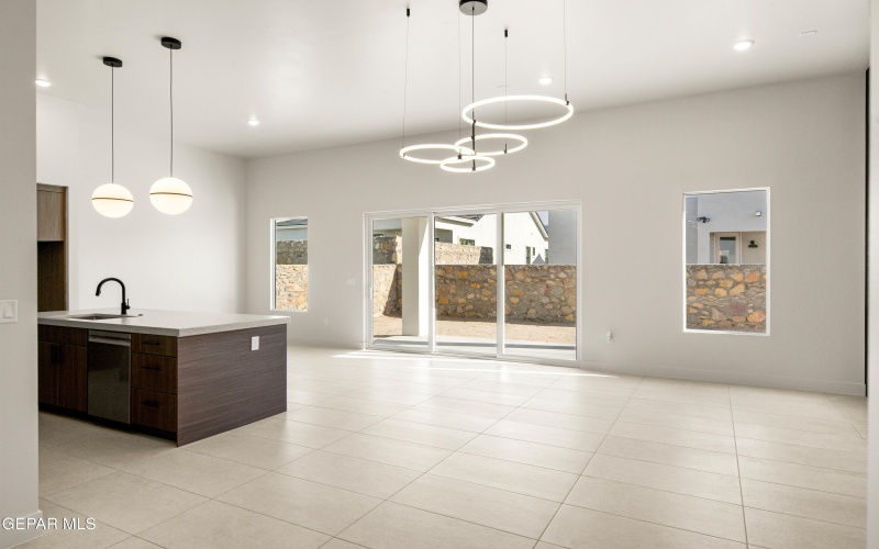 1806 Bridle, El Paso, TX 79911, 4 Habitaciones Habitaciones , ,2 BañosBaños,Residential,En Venta,1806 Bridle,918669