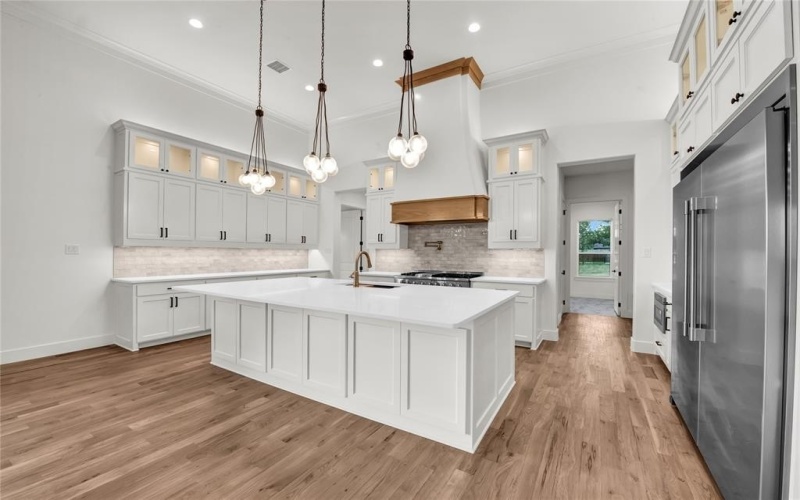 1035 Estancia Boulevard, Weatherford, TX 76088, 4 Bedrooms Bedrooms, ,3 BathroomsBathrooms,Residential,For Sale,1035 Estancia Boulevard,0,21049692