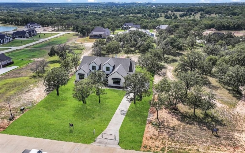 1035 Estancia Boulevard, Weatherford, TX 76088, 4 Bedrooms Bedrooms, ,3 BathroomsBathrooms,Residential,For Sale,1035 Estancia Boulevard,0,21049692