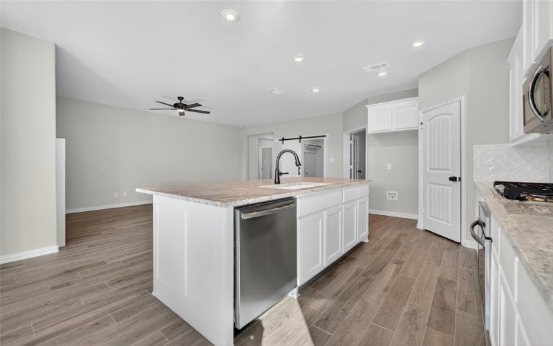 2025 Kelva Drive, Haslet, TX 76052, 3 Habitaciones Habitaciones , ,2 BañosBaños,Residential,En Venta,2025 Kelva Drive,0,21049714