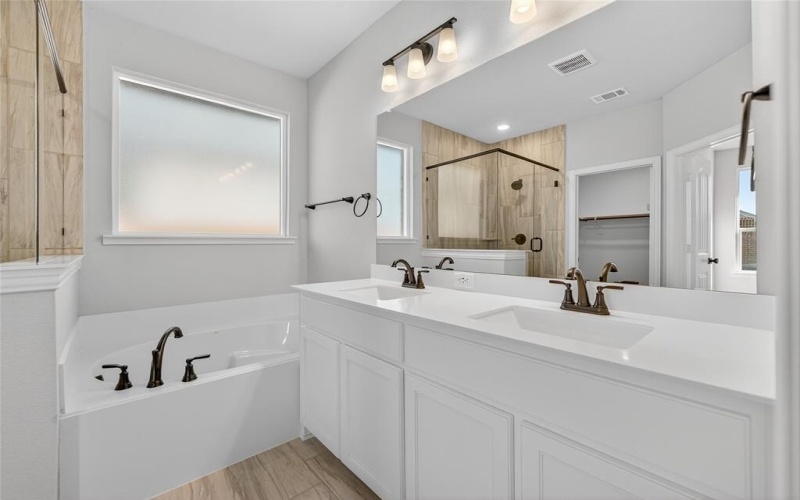 2025 Kelva Drive, Haslet, TX 76052, 3 Habitaciones Habitaciones , ,2 BañosBaños,Residential,En Venta,2025 Kelva Drive,0,21049714