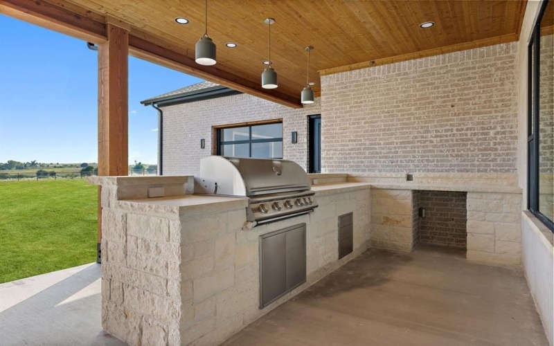 6505 County Road 1126B, Godley, TX 76044, 4 Bedrooms Bedrooms, ,5 BathroomsBathrooms,Residential,For Sale,6505 County Road 1126B,0,21049723