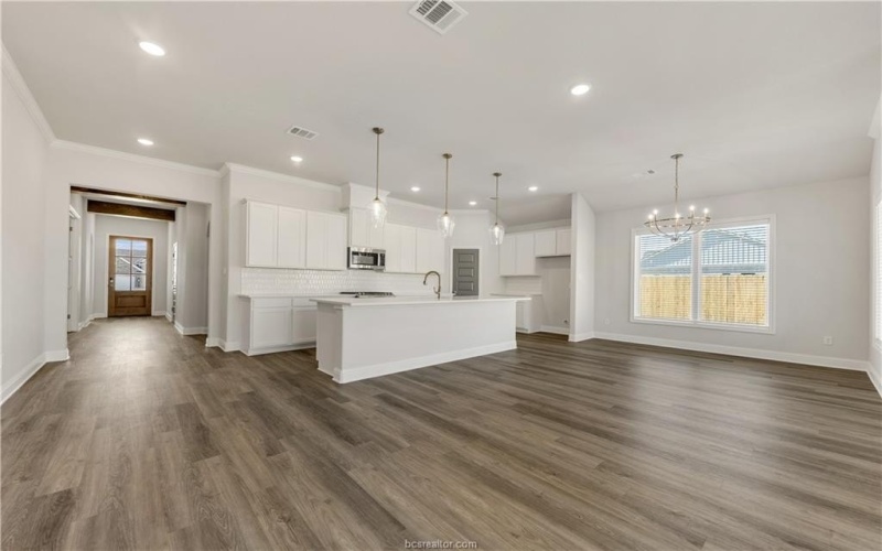 2902 Bombay Court, Bryan, TX 77808, 3 Bedrooms Bedrooms, ,3 BathroomsBathrooms,Residential,For Sale,2902 Bombay Court,24014377