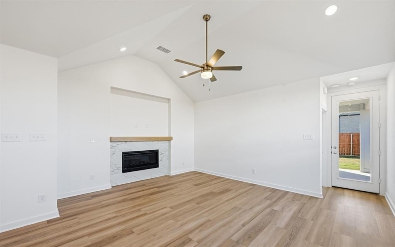 3925 Bison Lane, Crandall, TX 75114, 3 Bedrooms Bedrooms, ,2 BathroomsBathrooms,Residential,For Sale,3925 Bison Lane,0,21050085