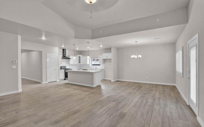 925 Nayland Place, El Paso, TX 79928, 4 Habitaciones Habitaciones , ,1 BañoBaños,Residential,En Venta,925 Nayland Place,0,917388