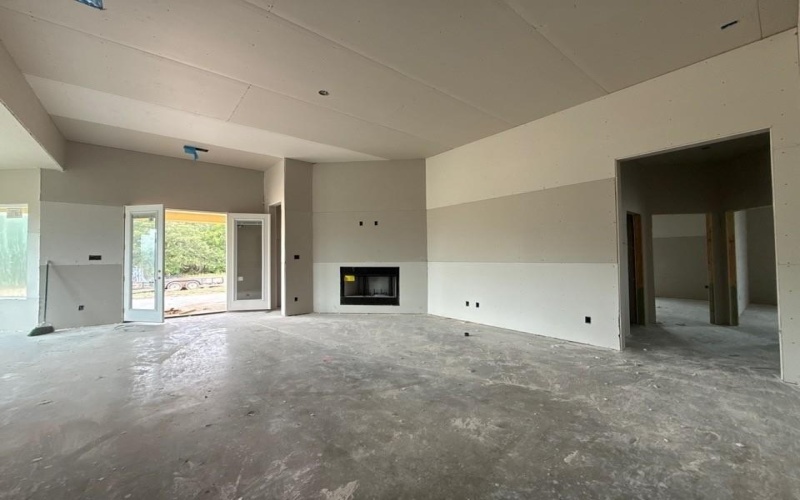 136 Oak Grove Way, Springtown, TX 76082, 4 Bedrooms Bedrooms, ,3 BathroomsBathrooms,Residential,For Sale,136 Oak Grove Way,0,21050157