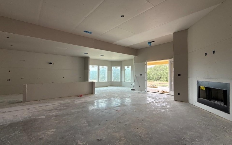 136 Oak Grove Way, Springtown, TX 76082, 4 Bedrooms Bedrooms, ,3 BathroomsBathrooms,Residential,For Sale,136 Oak Grove Way,0,21050157