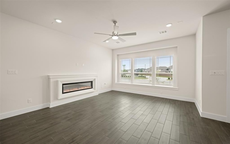 1850 Wittington, Farmers Branch, TX 75234, 3 Habitaciones Habitaciones , ,2 BañosBaños,Residential,En Venta,1850 Wittington,0,21050243