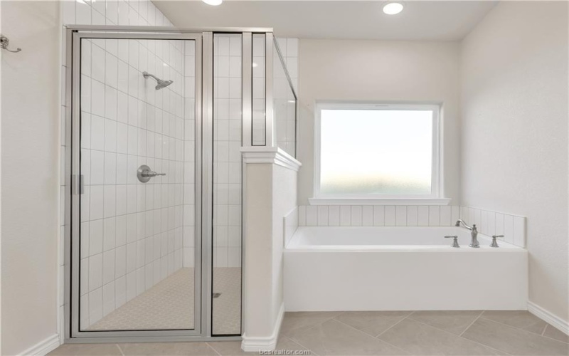 3702 Panola Park Drive, College Station, TX 77845, 3 Habitaciones Habitaciones , ,3 BañosBaños,Residential,En Venta,3702 Panola Park Drive,0,25008767