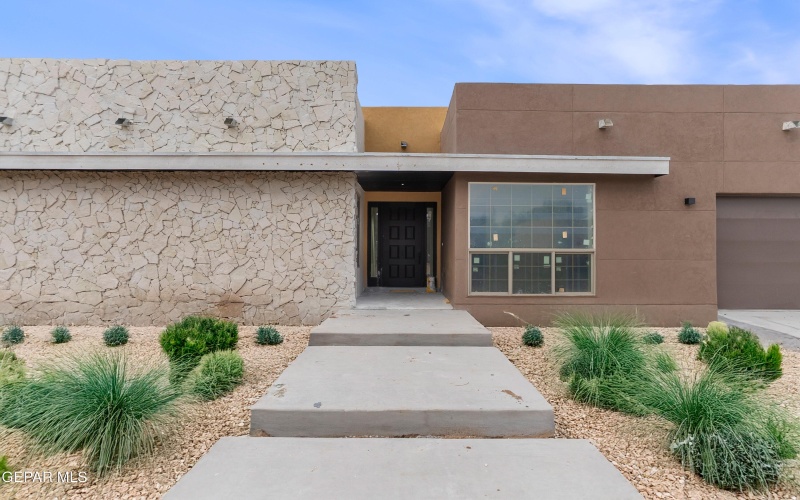5659 RIO BONITO Circle, El Paso, TX 79932, 5 Bedrooms Bedrooms, ,3 BathroomsBathrooms,Residential,For Sale,5659 RIO BONITO Circle,0,929673