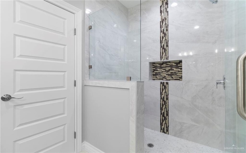 1309 E Evergreen Street, San Juan, TX 78589, 4 Bedrooms Bedrooms, ,2 BathroomsBathrooms,Residential,For Sale,1309 E Evergreen Street,0,480047