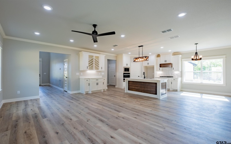 14835 Fallow Ln, Lindale, TX 75706, 4 Bedrooms Bedrooms, ,2 BathroomsBathrooms,Residential,For Sale,14835 Fallow Ln,0,25013358