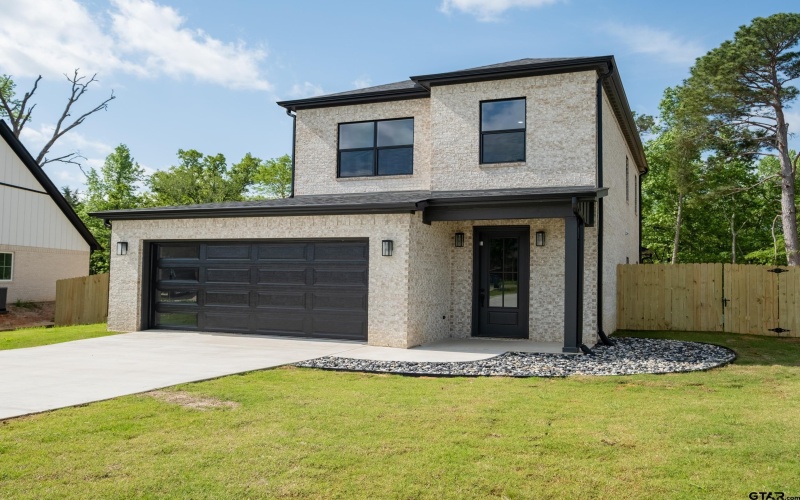 14835 Fallow Ln, Lindale, TX 75706, 4 Bedrooms Bedrooms, ,2 BathroomsBathrooms,Residential,For Sale,14835 Fallow Ln,0,25013358