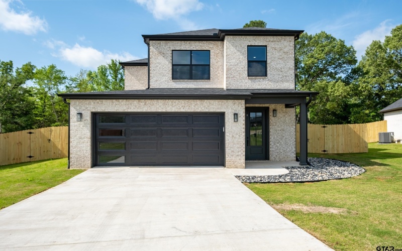 14835 Fallow Ln, Lindale, TX 75706, 4 Bedrooms Bedrooms, ,2 BathroomsBathrooms,Residential,For Sale,14835 Fallow Ln,0,25013358