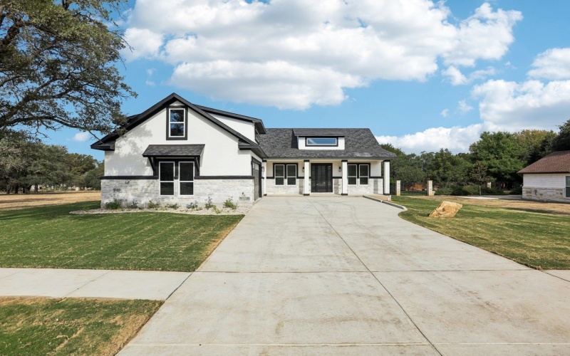 320 Yellow Ribbon Trail, Burnet, TX 78611, 4 Bedrooms Bedrooms, ,2 BathroomsBathrooms,Residential,For Sale,320 Yellow Ribbon Trail,0,174932