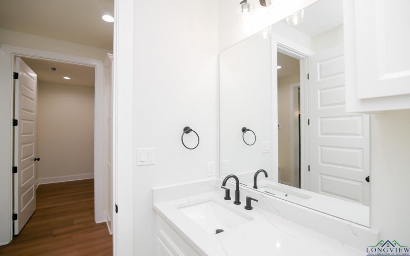 208 Lafoy Ln #Central Trace, Hallsville, TX 75650, 4 Bedrooms Bedrooms, ,2 BathroomsBathrooms,Residential,For Sale,208 Lafoy Ln,0,20256073