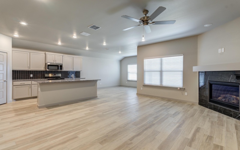 613 E 13th Street, Wolfforth, TX 79382, 3 Habitaciones Habitaciones , ,2 BañosBaños,Residential,En Venta,613 E 13th Street,0,202559950