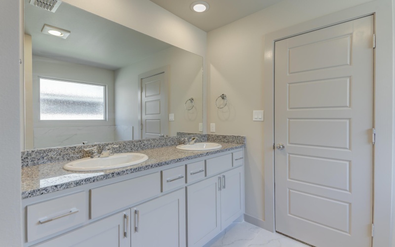 613 E 13th Street, Wolfforth, TX 79382, 3 Habitaciones Habitaciones , ,2 BañosBaños,Residential,En Venta,613 E 13th Street,0,202559950
