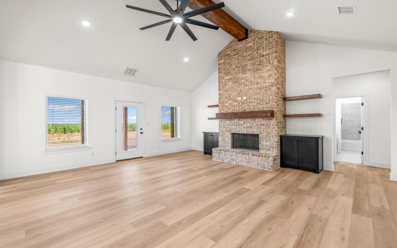 14115 N F M 2378, Shallowater, TX 79363, 4 Habitaciones Habitaciones , ,2 BañosBaños,Residential,En Venta,14115 N F M 2378,0,202559984