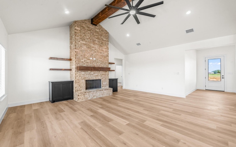 14115 N F M 2378, Shallowater, TX 79363, 4 Habitaciones Habitaciones , ,2 BañosBaños,Residential,En Venta,14115 N F M 2378,0,202559984