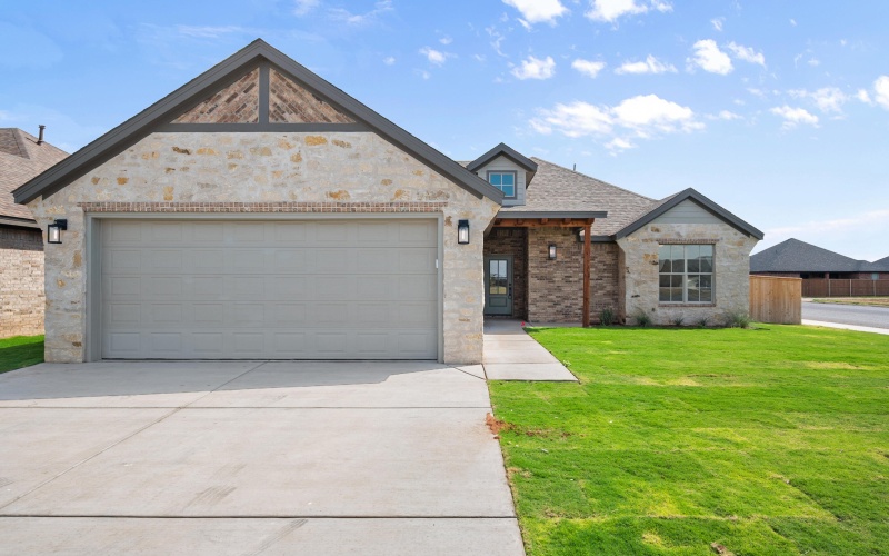 1001 N 5th Street, Wolfforth, TX 79382, 4 Bedrooms Bedrooms, ,2 BathroomsBathrooms,Residential,For Sale,1001 N 5th Street,0,202559989