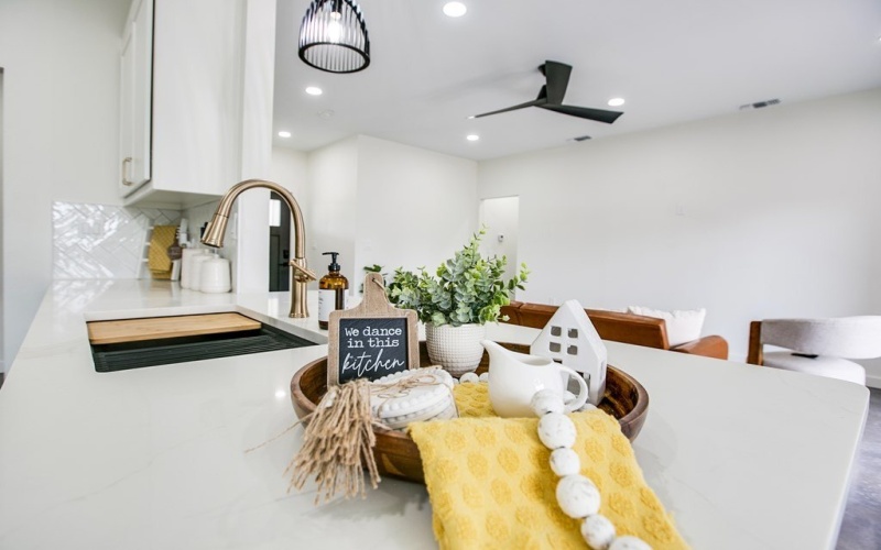 21 W 20th St, San Angelo, TX 76903, 3 Habitaciones Habitaciones , ,2 BañosBaños,Residential,En Venta,21 W 20th St,0,128912