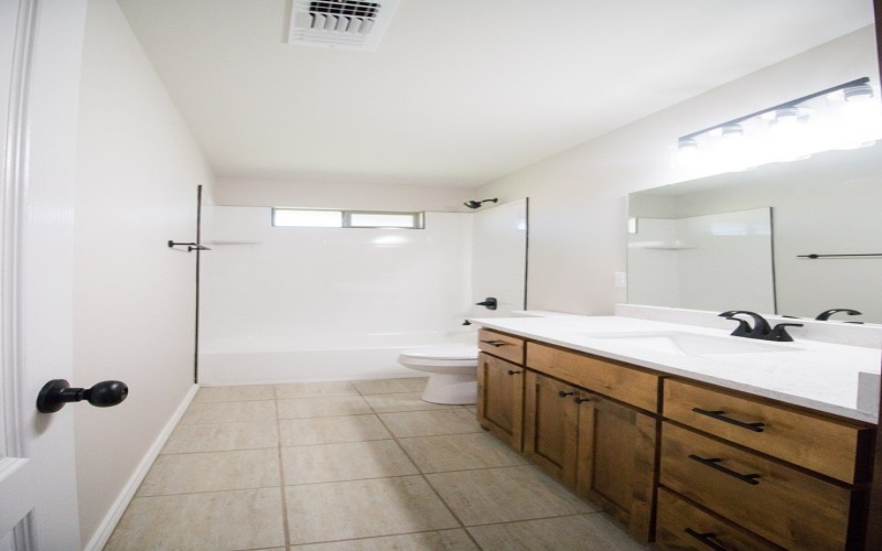 5413 Coral Way, San Angelo, TX 76904, 3 Bedrooms Bedrooms, ,2 BathroomsBathrooms,Residential,For Sale,5413 Coral Way,0,128914