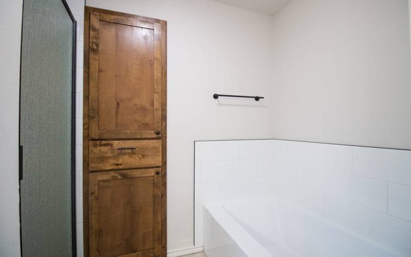 5413 Coral Way, San Angelo, TX 76904, 3 Bedrooms Bedrooms, ,2 BathroomsBathrooms,Residential,For Sale,5413 Coral Way,0,128914