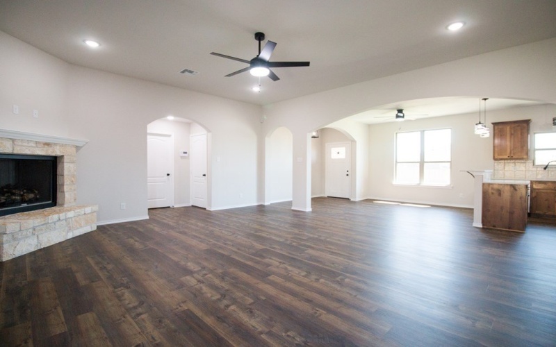 5413 Coral Way, San Angelo, TX 76904, 3 Bedrooms Bedrooms, ,2 BathroomsBathrooms,Residential,For Sale,5413 Coral Way,0,128914
