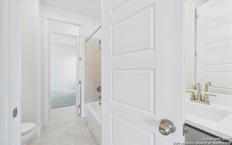 287 Poe Parkway, Castroville, TX 78009, 4 Habitaciones Habitaciones , ,3 BañosBaños,Residential,En Venta,287 Poe Parkway,0,1892609