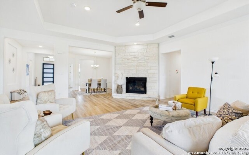 287 Poe Parkway, Castroville, TX 78009, 4 Habitaciones Habitaciones , ,3 BañosBaños,Residential,En Venta,287 Poe Parkway,0,1892609