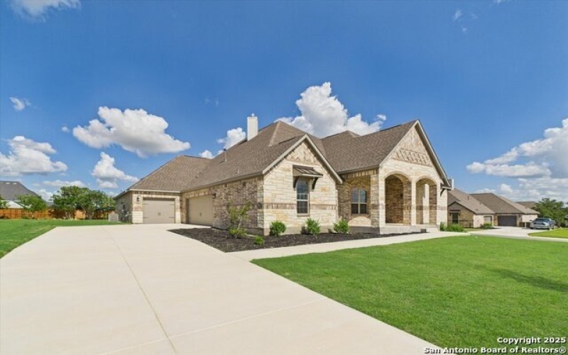 287 Poe Parkway, Castroville, TX 78009, 4 Habitaciones Habitaciones , ,3 BañosBaños,Residential,En Venta,287 Poe Parkway,0,1892609