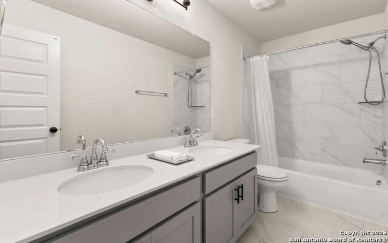 947 Blue Violet, New Braunfels, TX 78130, 4 Habitaciones Habitaciones , ,3 BañosBaños,Residential,En Venta,947 Blue Violet,0,1897877