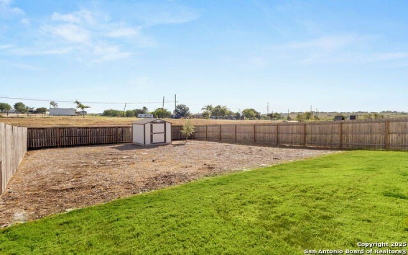 947 Blue Violet, New Braunfels, TX 78130, 4 Habitaciones Habitaciones , ,3 BañosBaños,Residential,En Venta,947 Blue Violet,0,1897877
