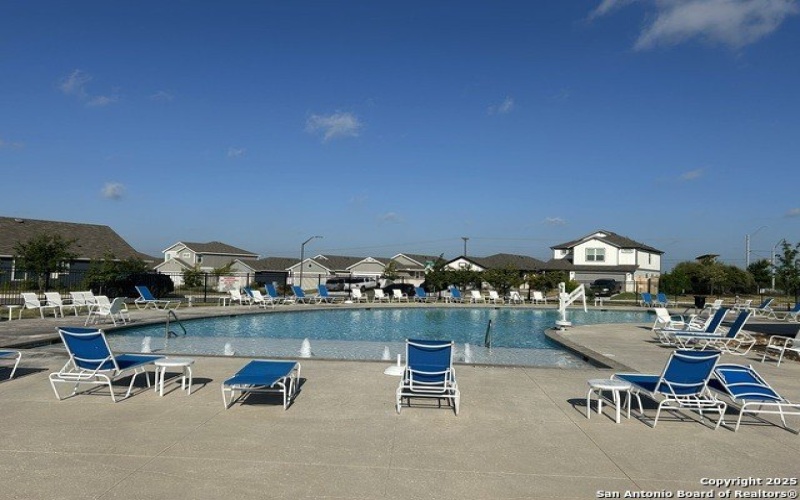 947 Blue Violet, New Braunfels, TX 78130, 4 Habitaciones Habitaciones , ,3 BañosBaños,Residential,En Venta,947 Blue Violet,0,1897877