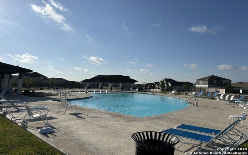 947 Blue Violet, New Braunfels, TX 78130, 4 Habitaciones Habitaciones , ,3 BañosBaños,Residential,En Venta,947 Blue Violet,0,1897877