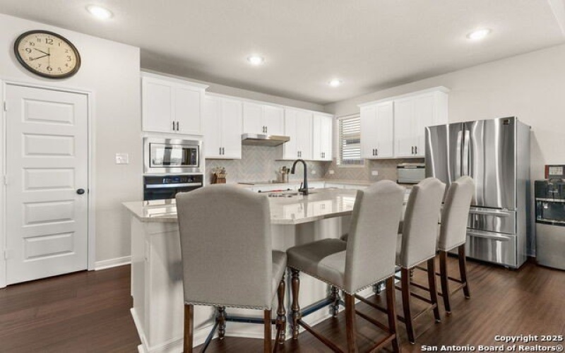 947 Blue Violet, New Braunfels, TX 78130, 4 Habitaciones Habitaciones , ,3 BañosBaños,Residential,En Venta,947 Blue Violet,0,1897877